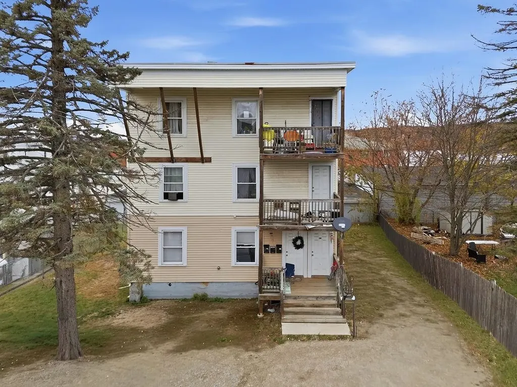 618 Prescott Street Manchester NH 03103