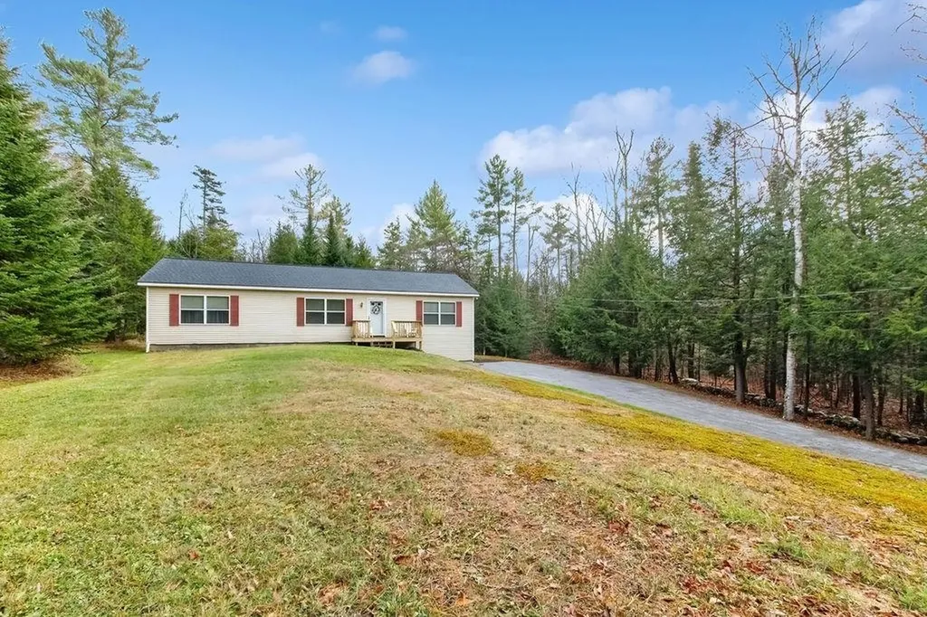 37 Baker Hill Road Newbury NH 03255