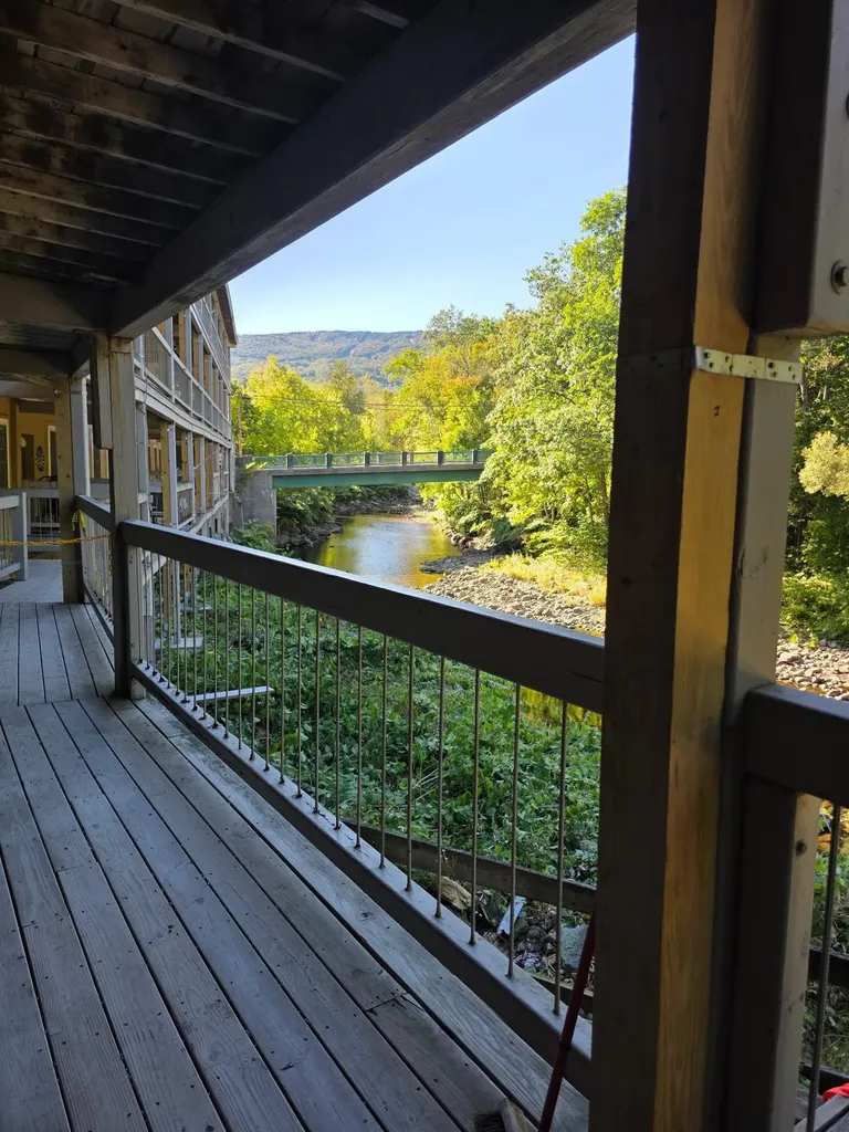 145 Main Street Ludlow VT 05149