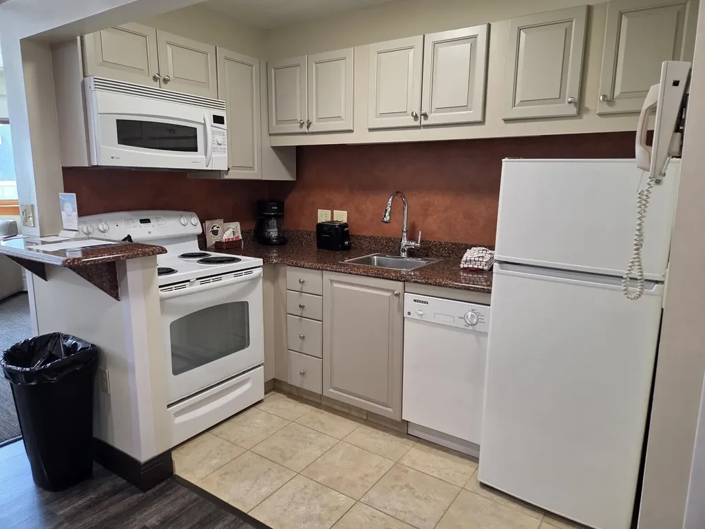 90 Loon Mountain Road Lincoln NH 03251