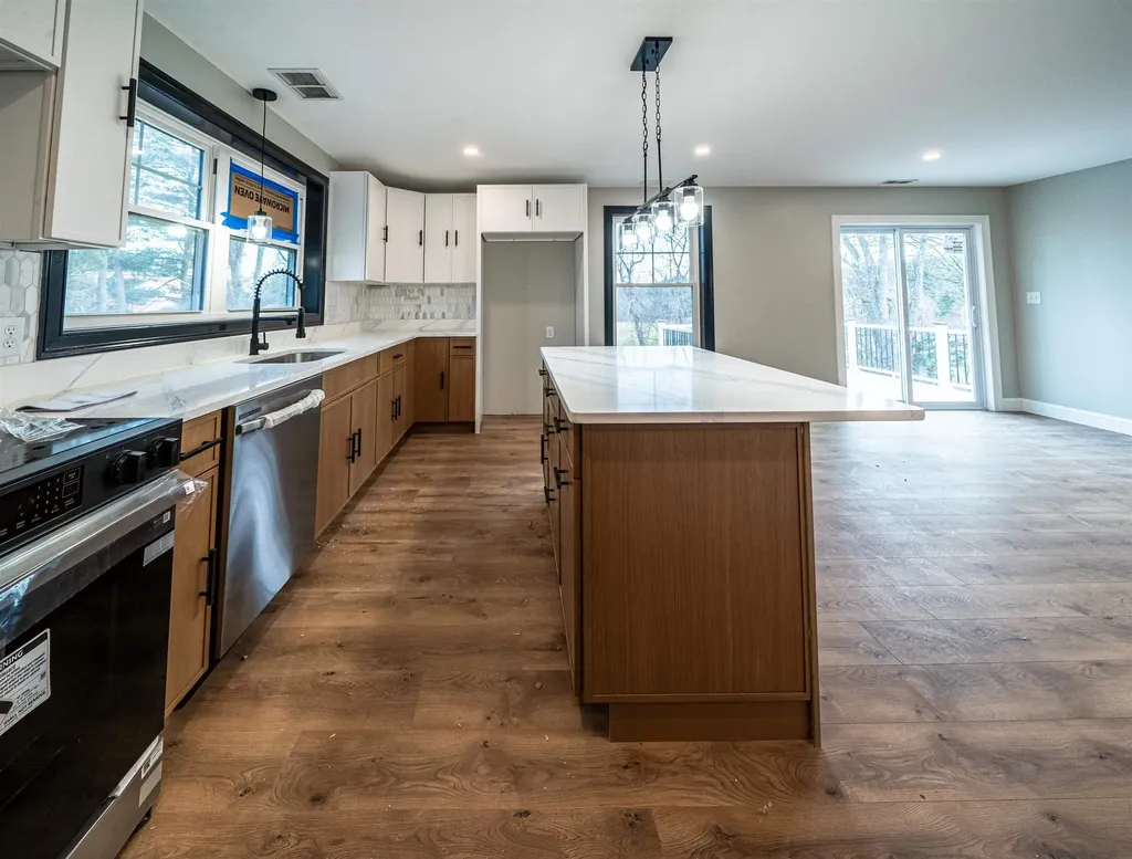 50C Linden Street Exeter NH 03833