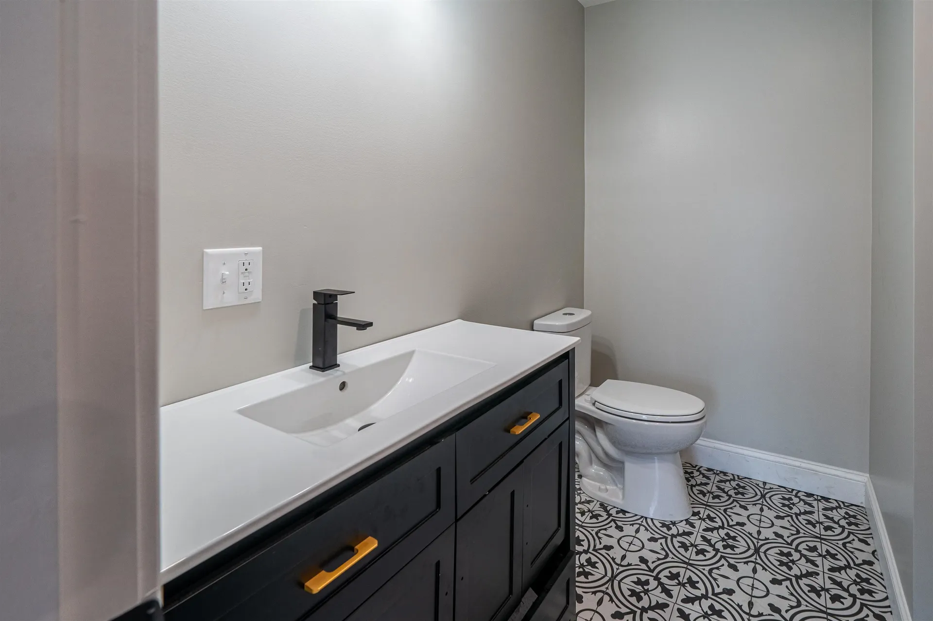 50C Linden Street Exeter NH 03833