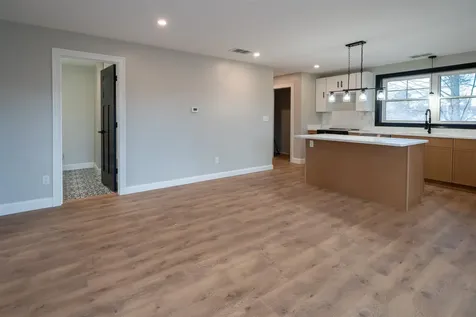 50C Linden Street Exeter NH 03833