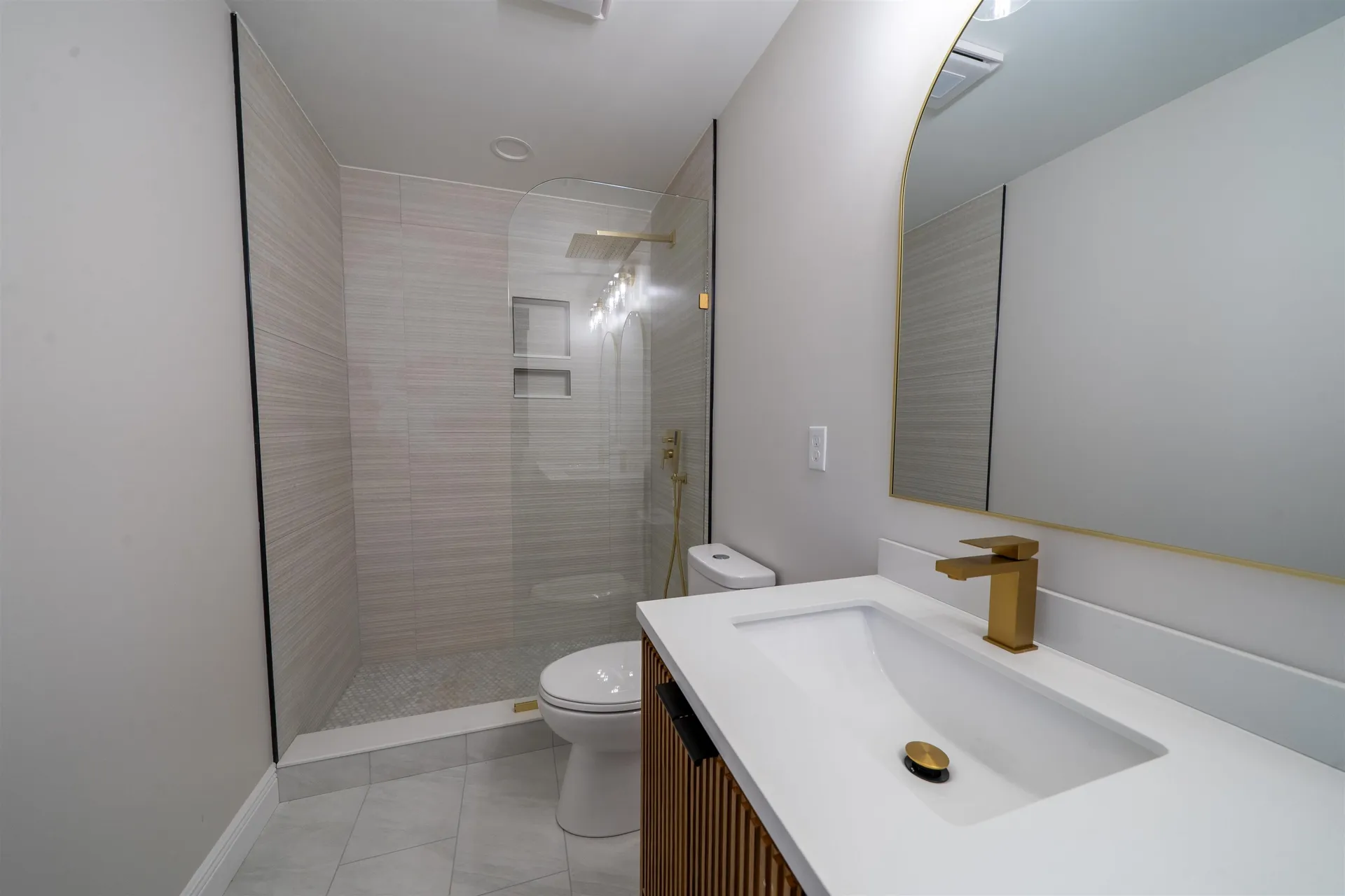 36D Courtland Street Nashua NH 03064