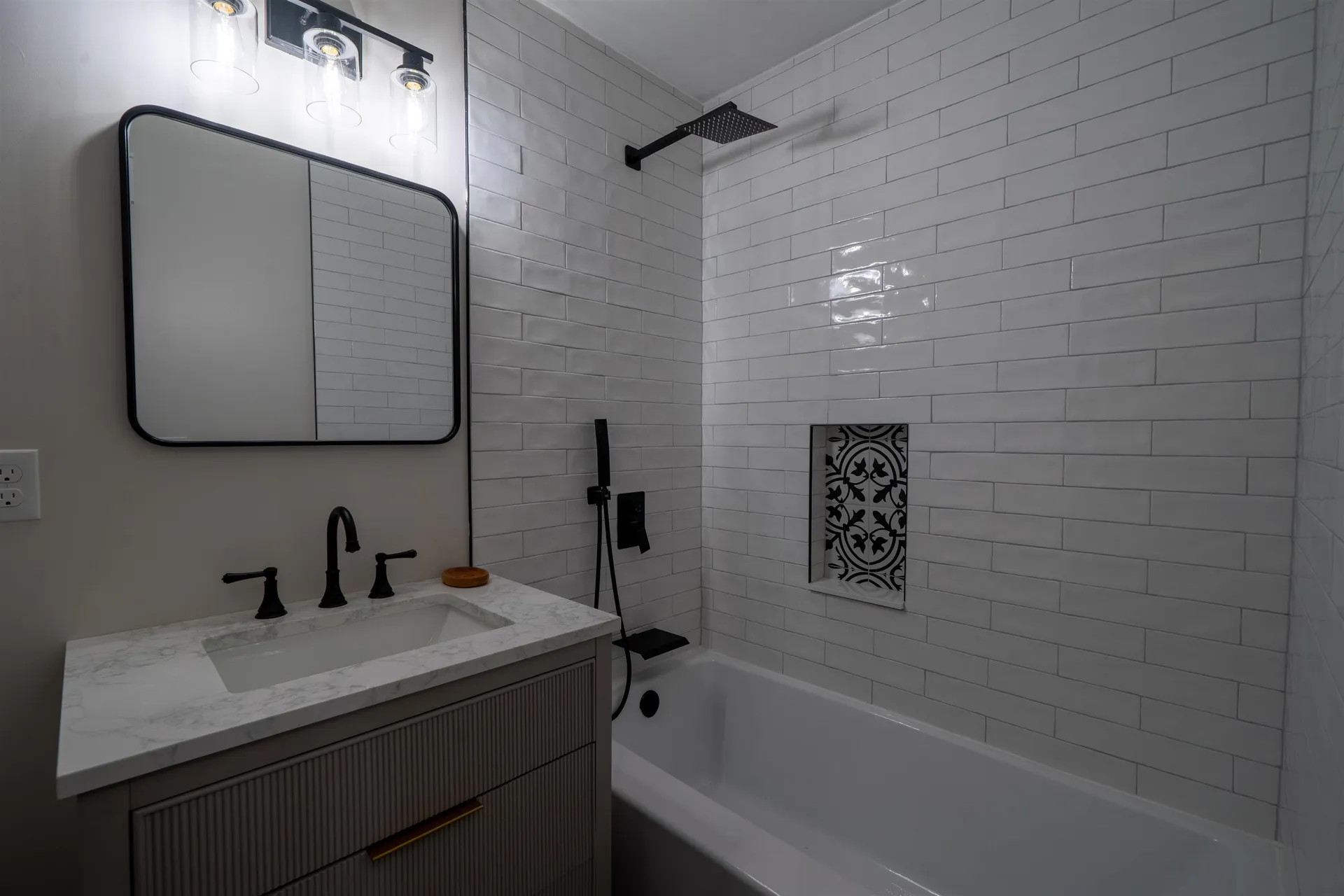 36D Courtland Street Nashua NH 03064