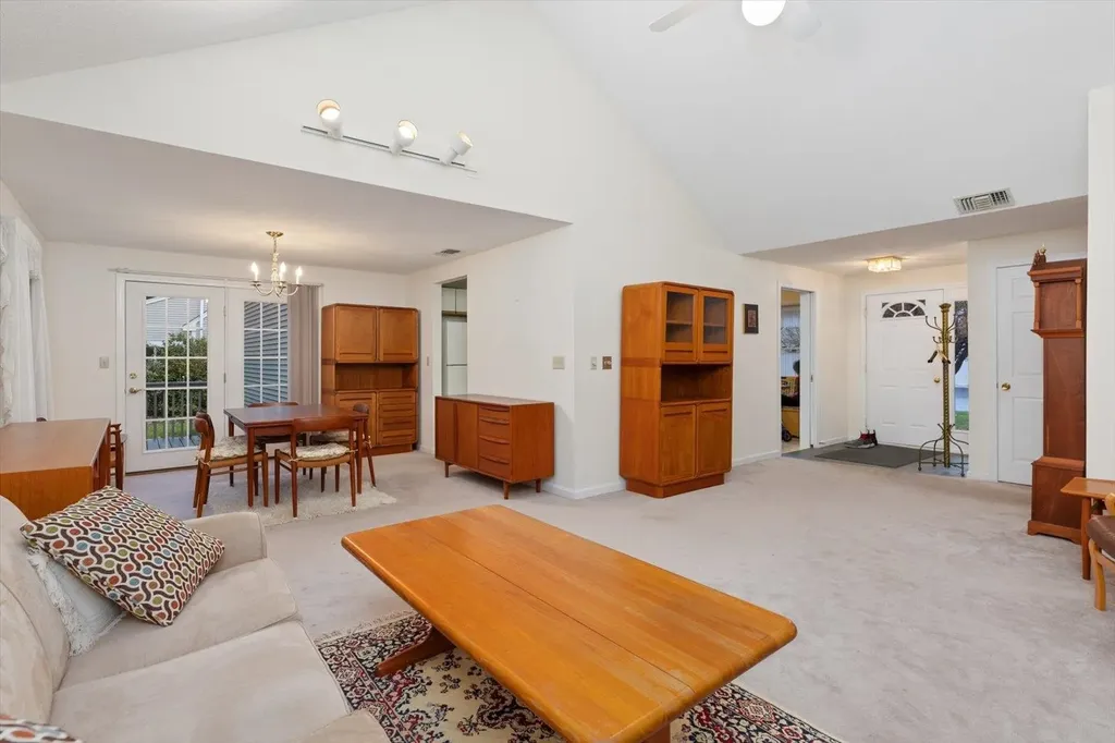 5 Surry Hill Drive Keene NH 03431