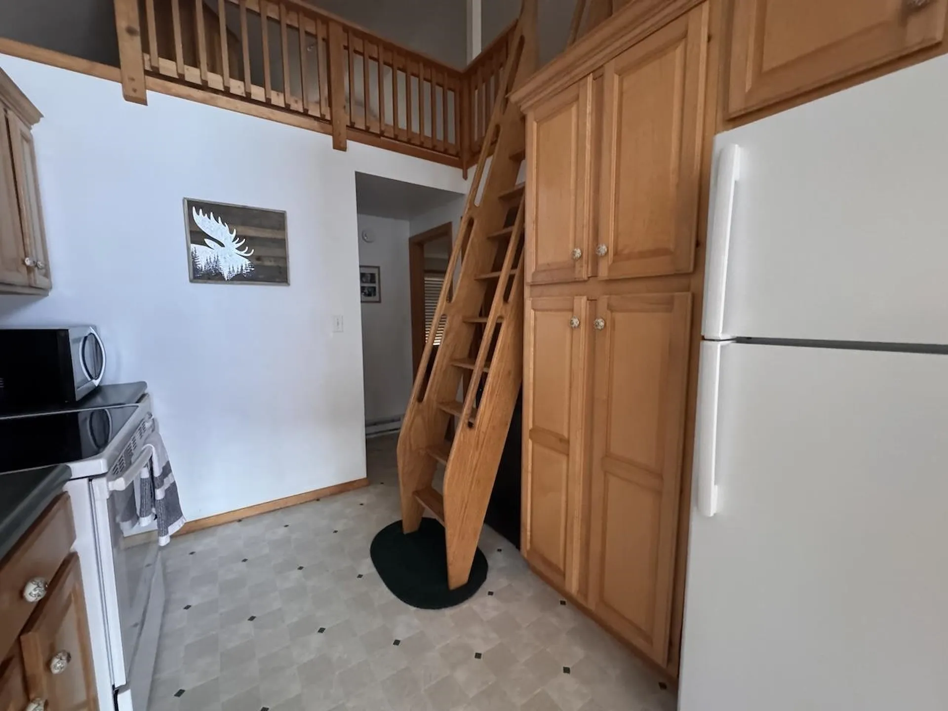 12 Lake Drive Chesterfield NH 03462