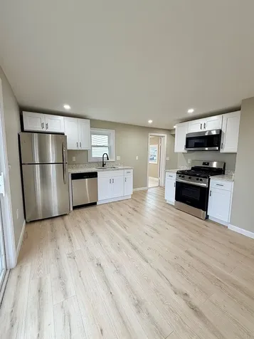 57 Washington Street Seabrook NH 03874