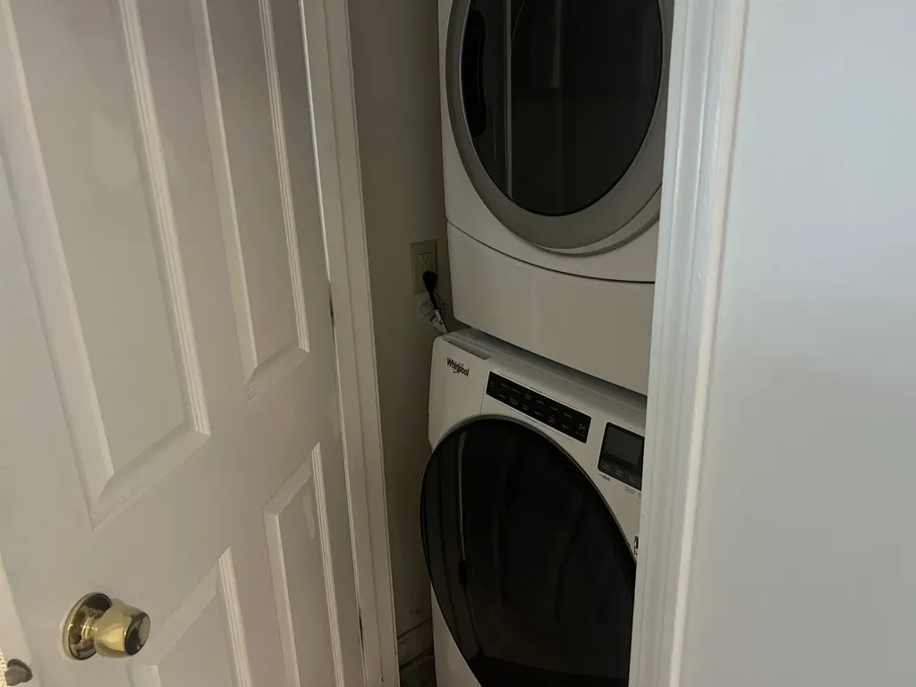 402 White Cedar Boulevard Portsmouth NH 03801