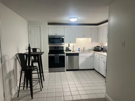 402 White Cedar Boulevard Portsmouth NH 03801