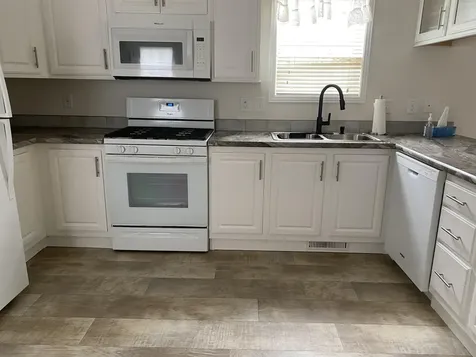 13 Second Street Exeter NH 03833