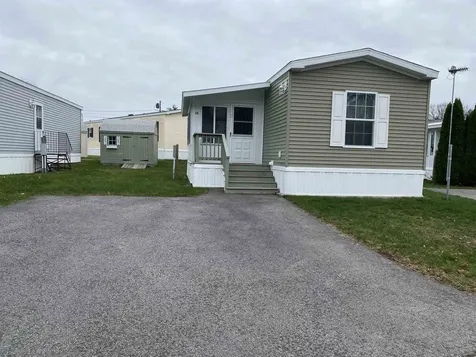 13 Second Street Exeter NH 03833