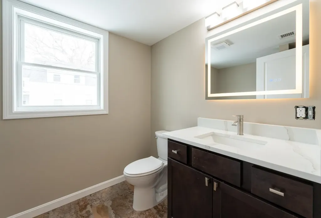 51 Academy Street Laconia NH 03246-3607