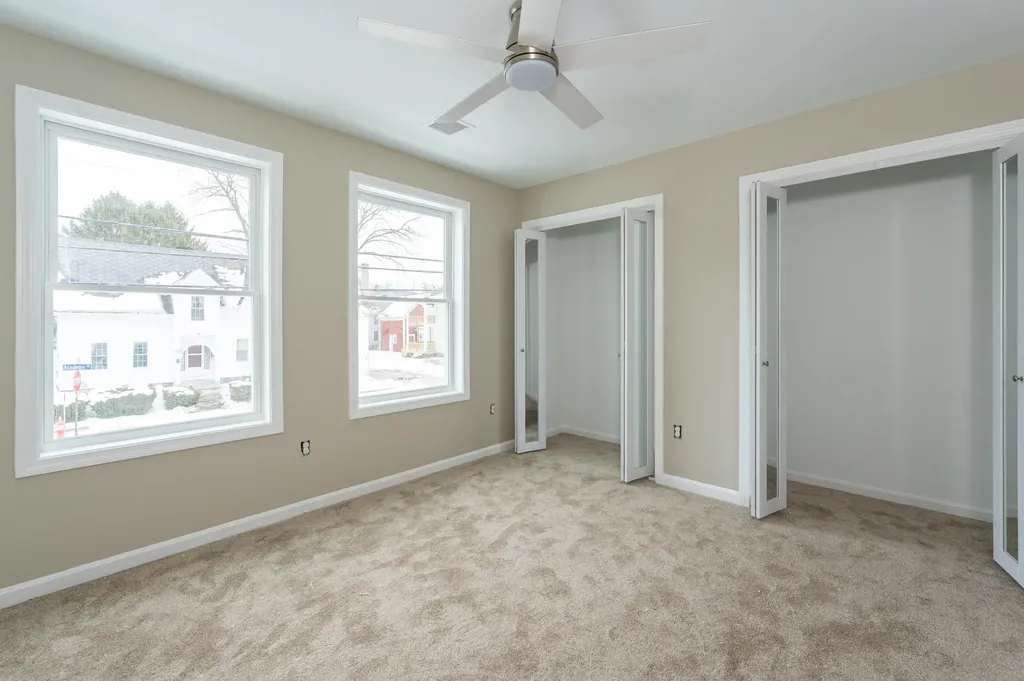 51 Academy Street Laconia NH 03246-3607