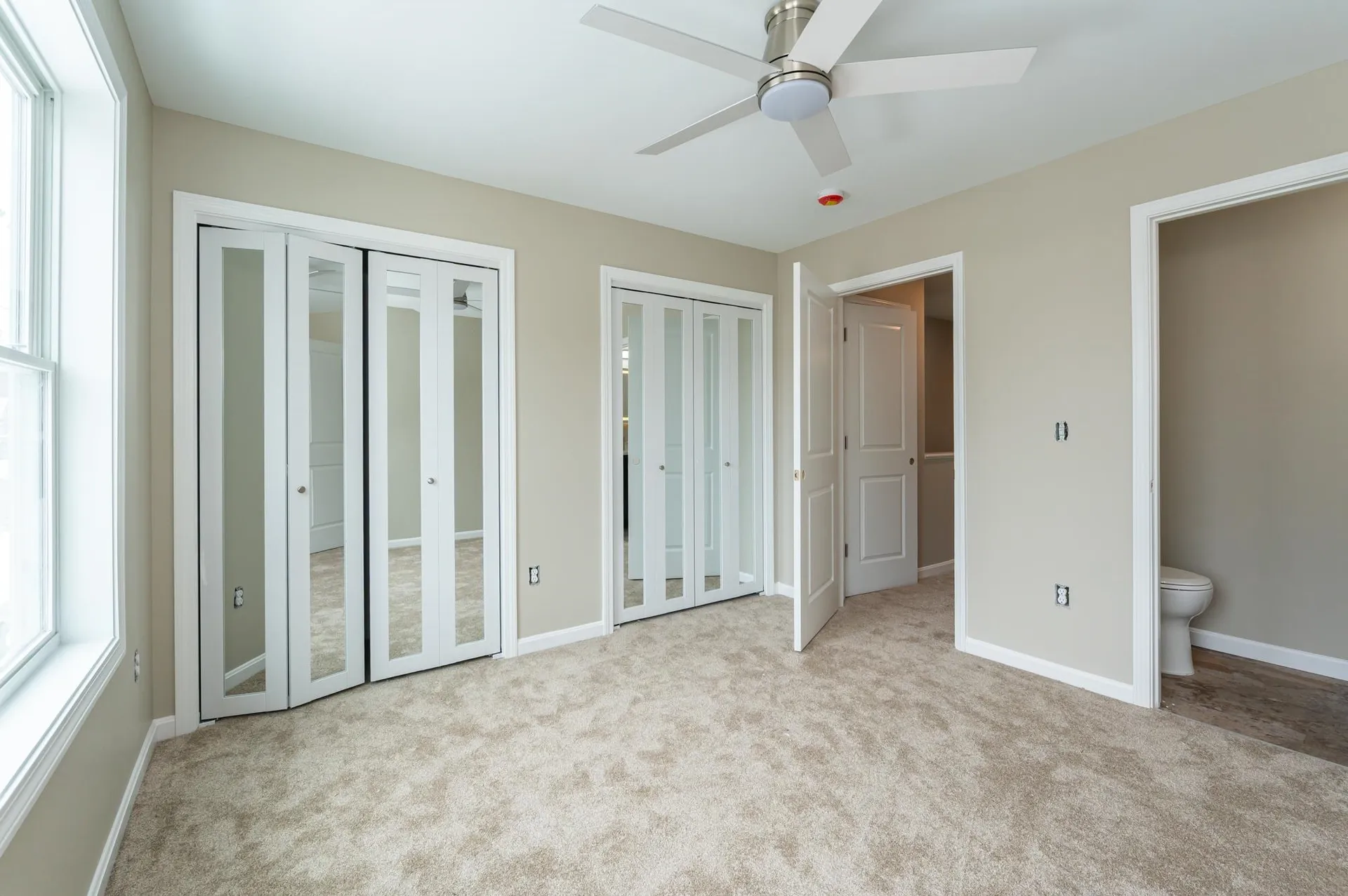 51 Academy Street Laconia NH 03246-3607