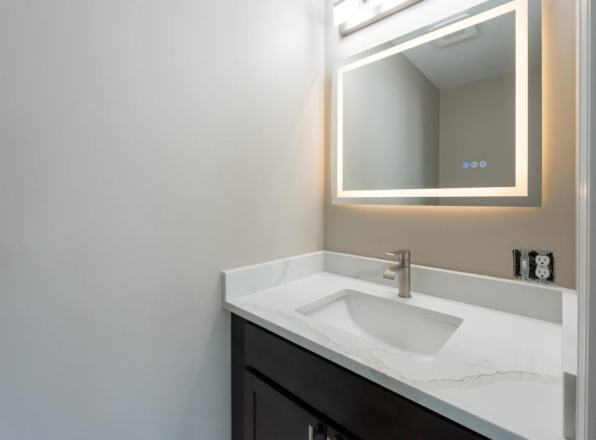 51 Academy Street Laconia NH 03246-3607