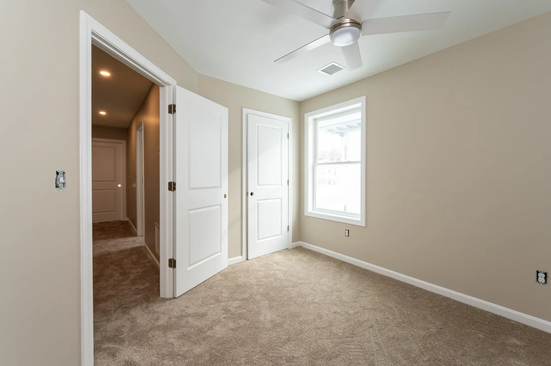 51 Academy Street Laconia NH 03246-3607