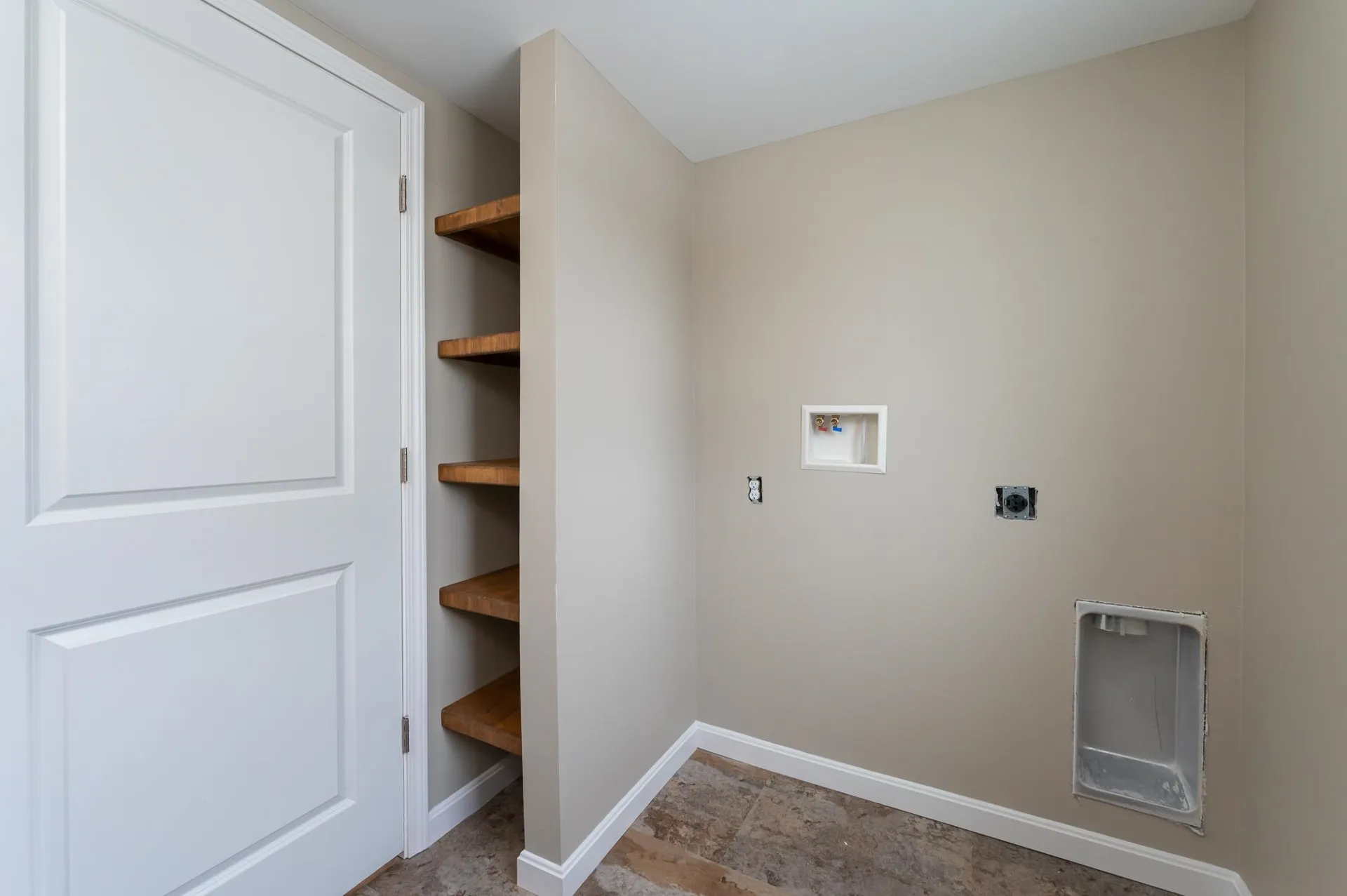 51 Academy Street Laconia NH 03246-3607