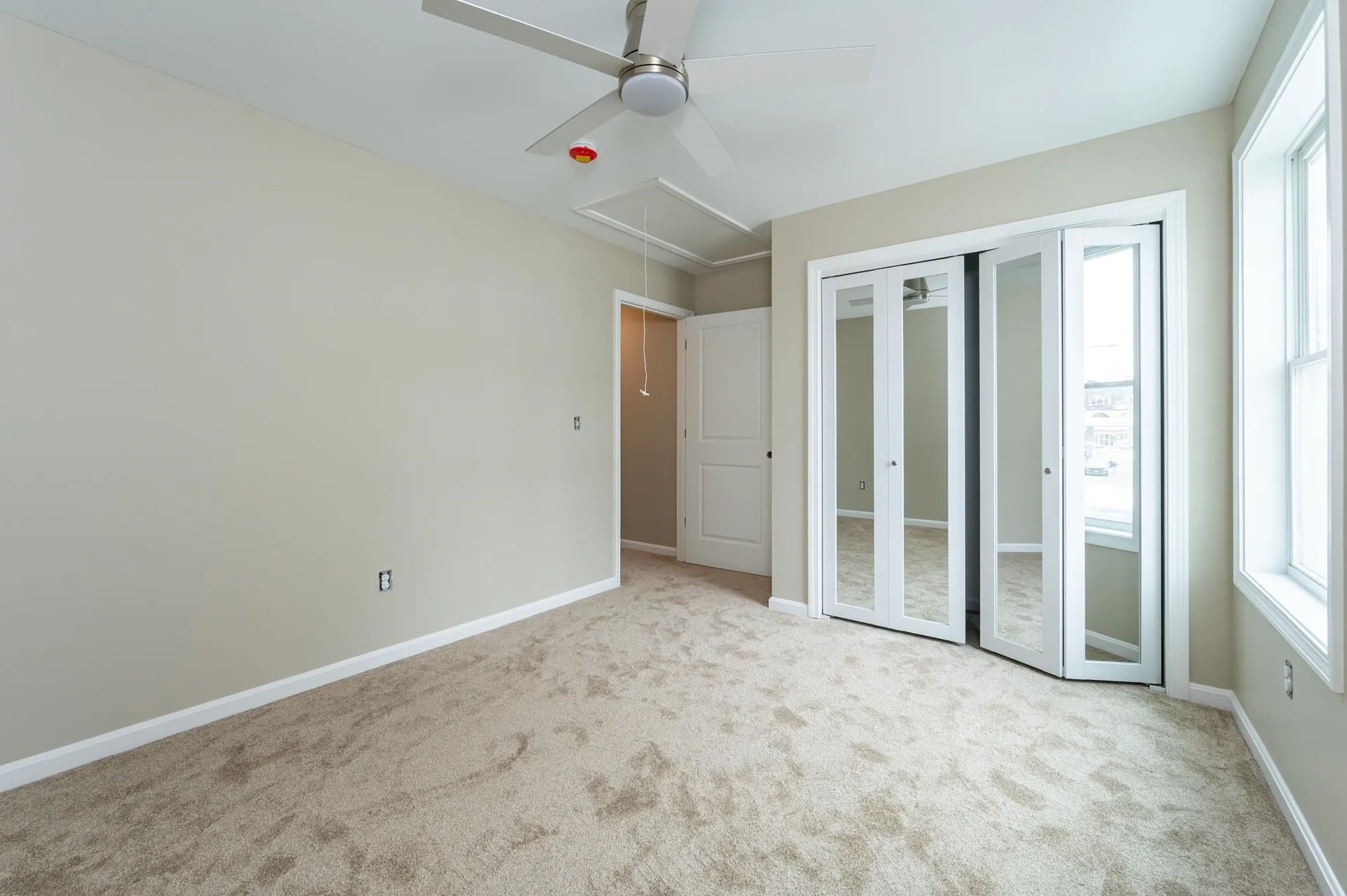 51 Academy Street Laconia NH 03246-3607