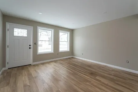 51 Academy Street Laconia NH 03246-3607