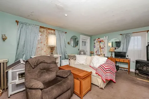 15 Linden Street Rochester NH 03867