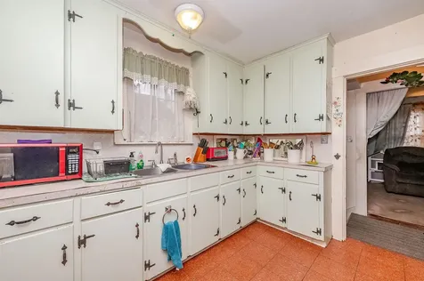 15 Linden Street Rochester NH 03867