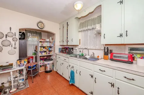 15 Linden Street Rochester NH 03867