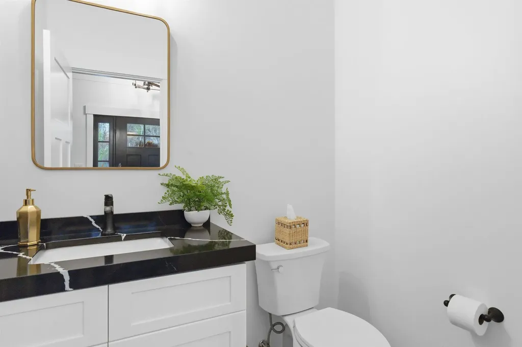 3 Western Terrace Laconia NH 03246