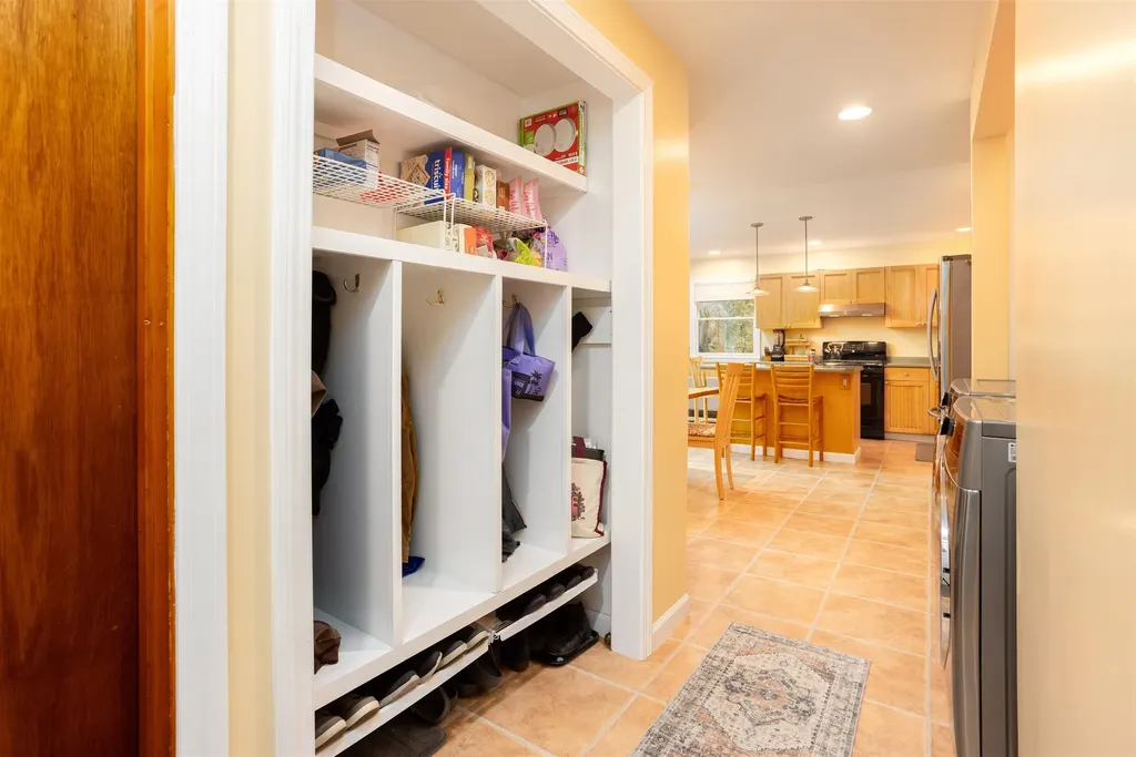 2797 Malletts Bay Avenue Colchester VT 05446