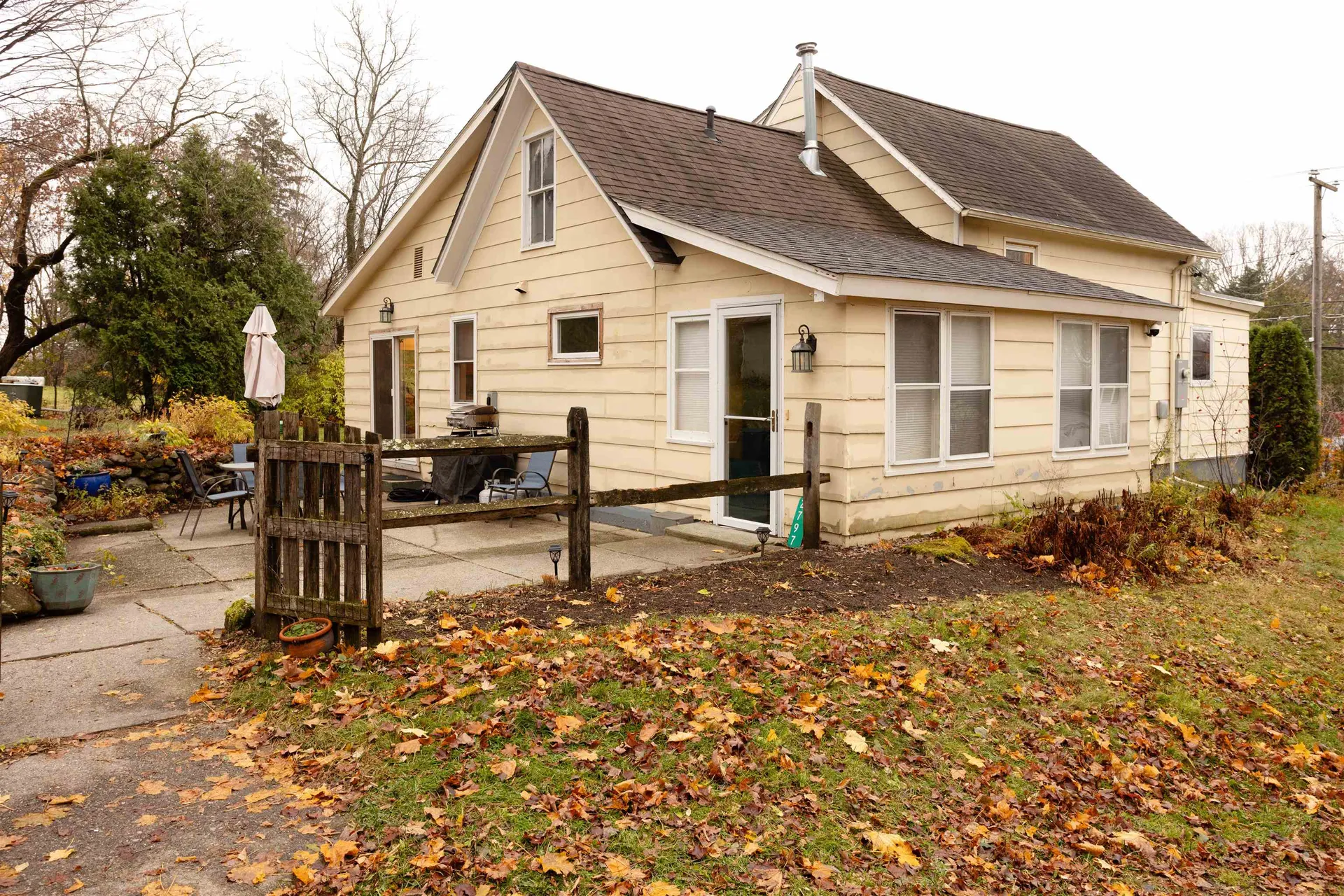 Colchester VT, 2797 Malletts Bay Avenue