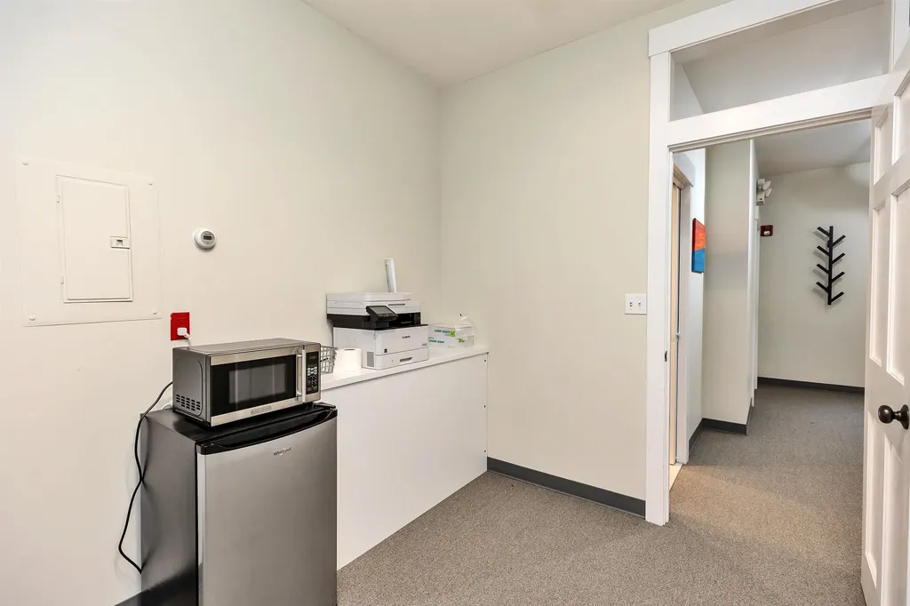 374 Union Street Peterborough NH 03458