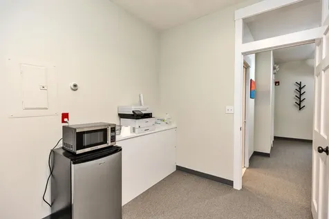 374 Union Street Peterborough NH 03458