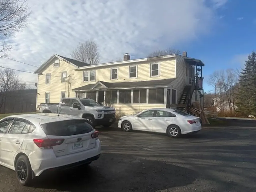 7 Flanders Street Enfield NH 03748