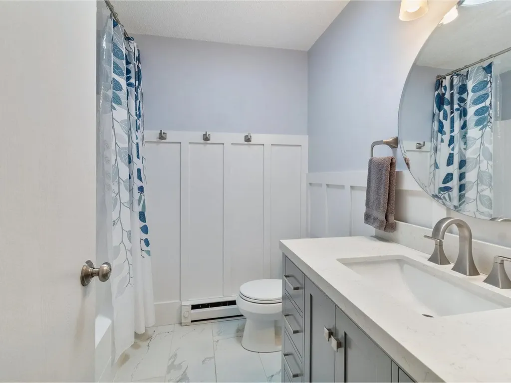 19 Twin Oaks Terrace South Burlington VT 05403