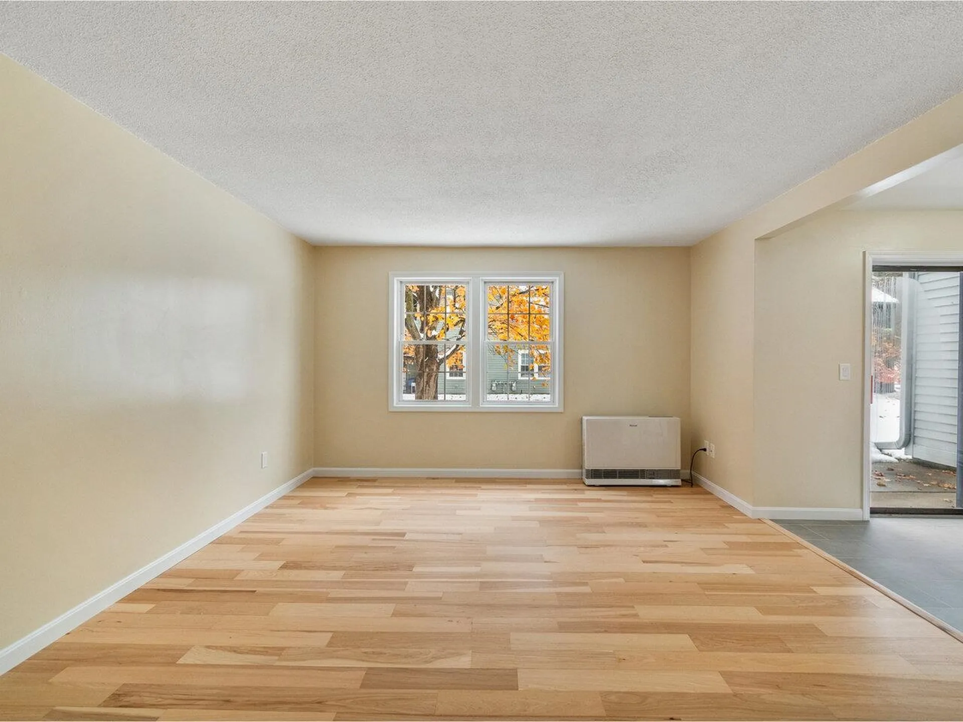 19 Twin Oaks Terrace South Burlington VT 05403