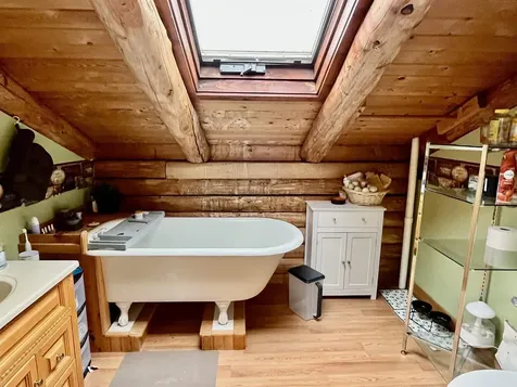 11 Owens Road Milan NH 03588