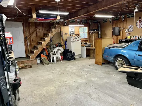 11 Owens Road Milan NH 03588