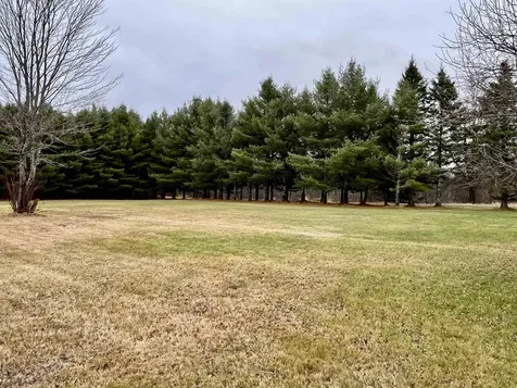 11 Owens Road Milan NH 03588