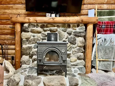 11 Owens Road Milan NH 03588