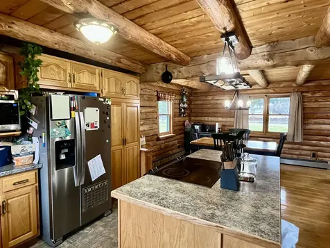 11 Owens Road Milan NH 03588