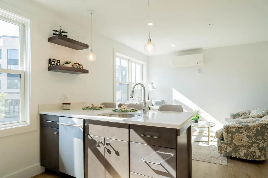 238 Deer Street Portsmouth NH 03801