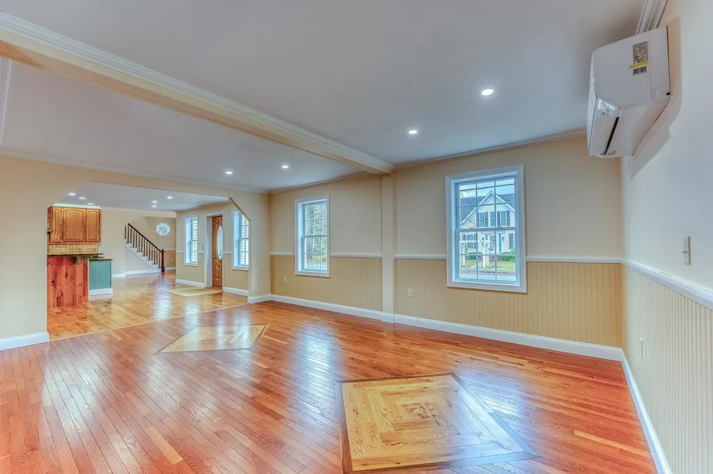 35 Mad River Road Campton NH 03223