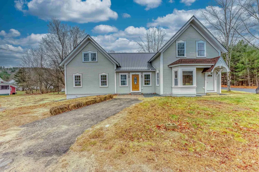 35 Mad River Road Campton NH 03223