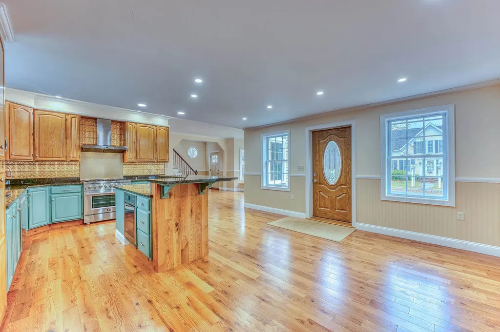 35 Mad River Road Campton NH 03223