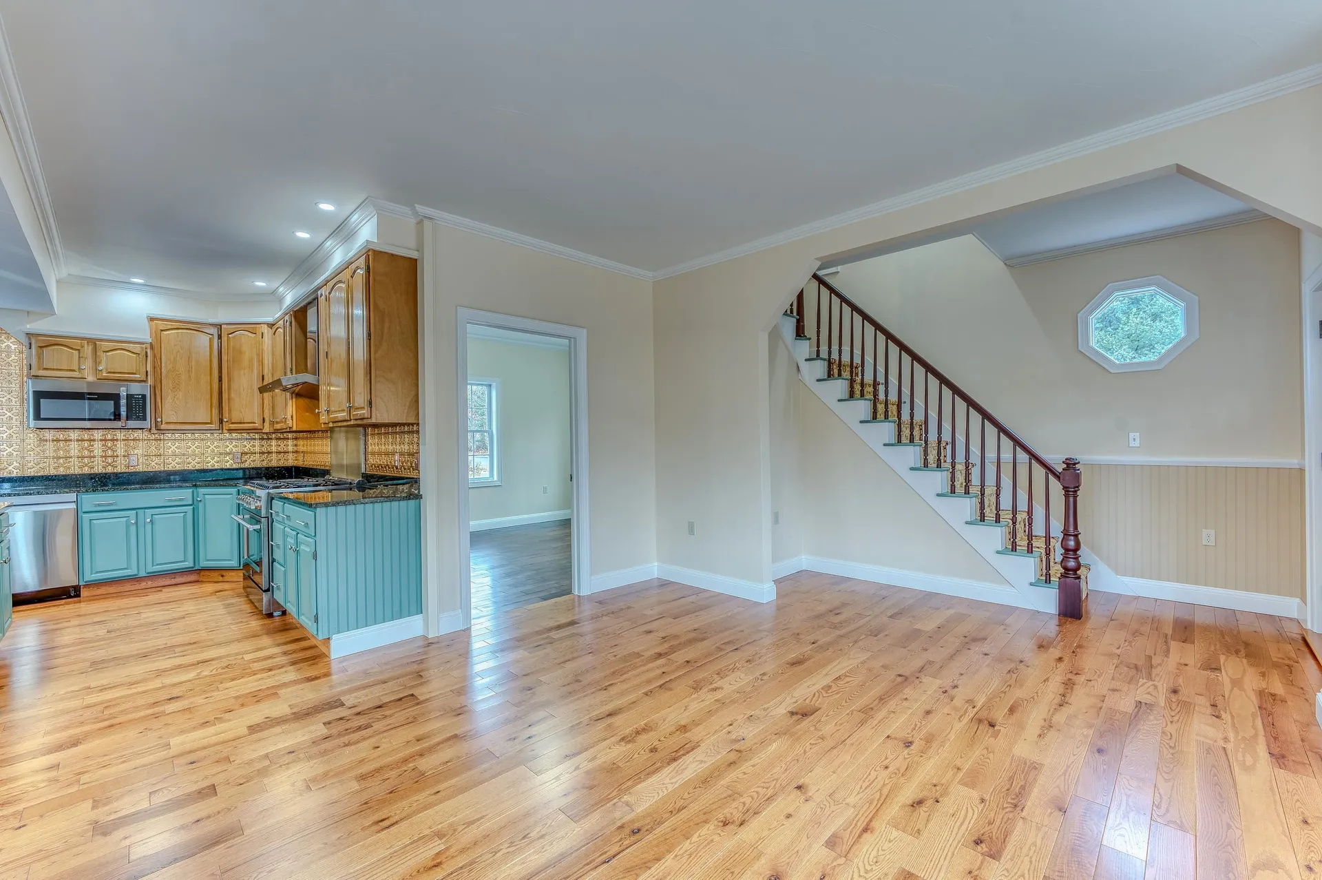 35 Mad River Road Campton NH 03223