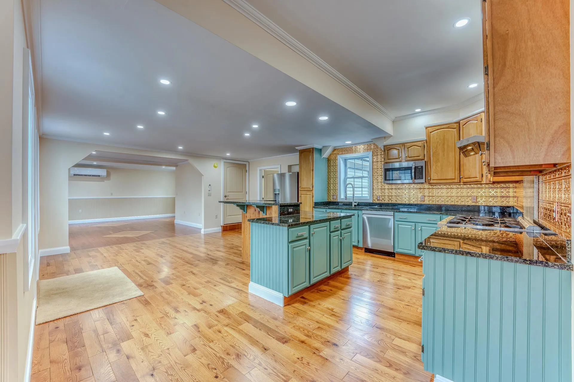 35 Mad River Road Campton NH 03223