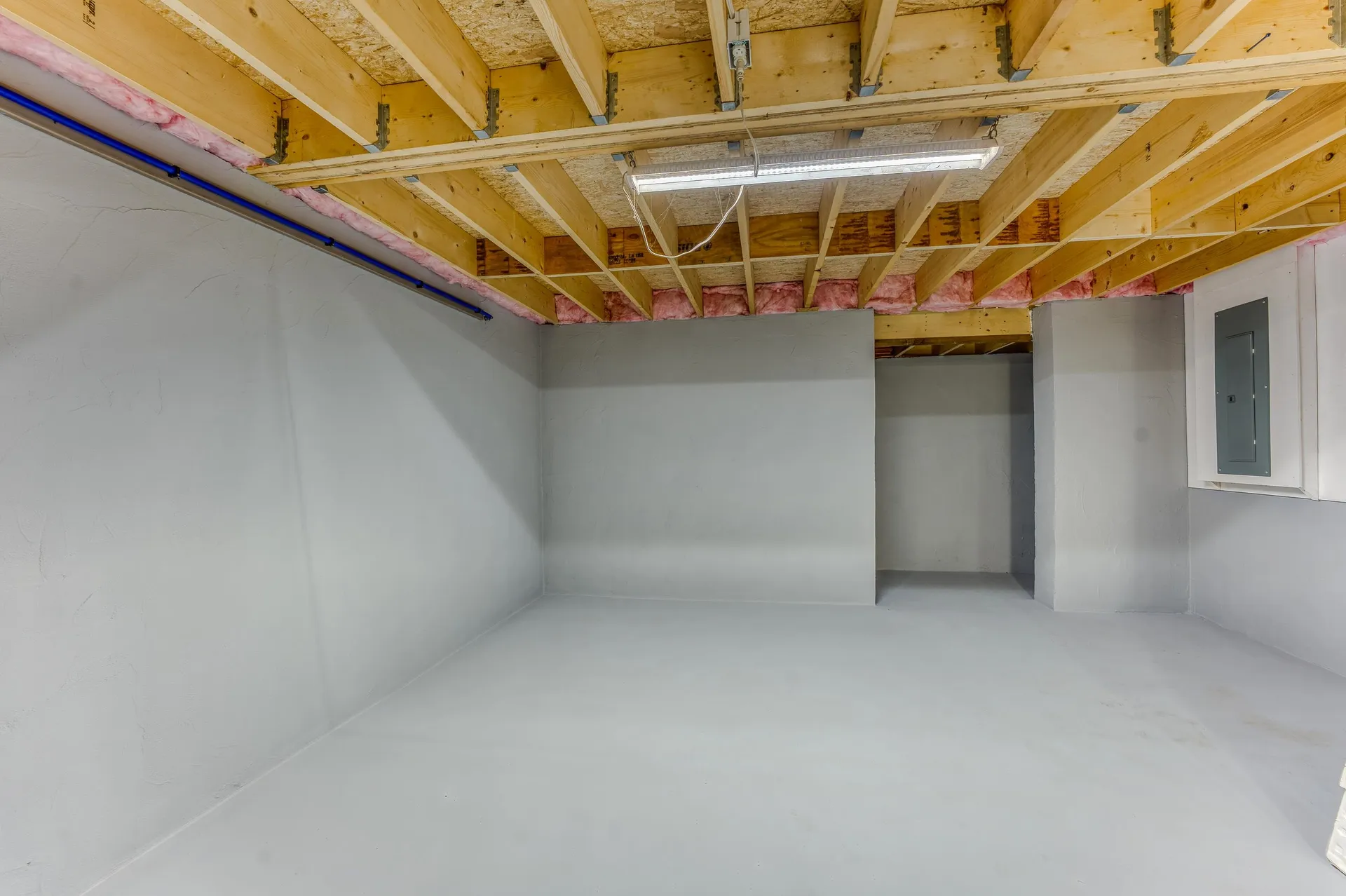 35 Mad River Road Campton NH 03223