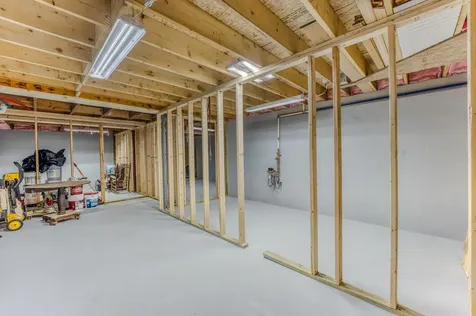 35 Mad River Road Campton NH 03223