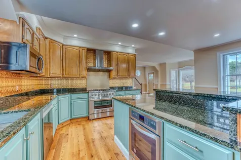 35 Mad River Road Campton NH 03223