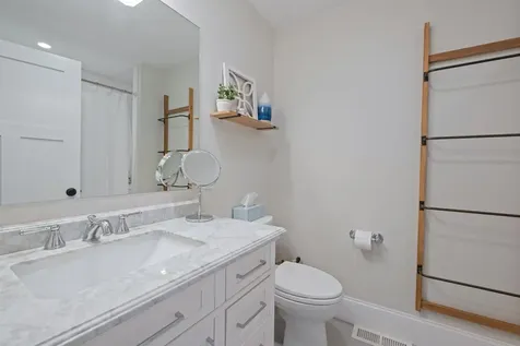 22 Tiger Trail Meredith NH 03253